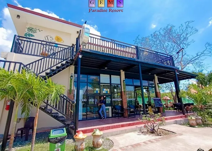 Gem's Paradise Hotel